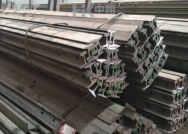 一批30kg輕軌及配件成功發往四川